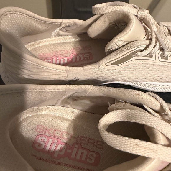 Skechers Hands Free Slip-Ins Go Run Women’s 9 Beige NTPK Walking Sneakers 128615 - Picture 11 of 16